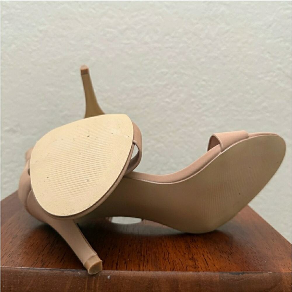 Steve Madden Elegant Tan Stiletto Ankle Strap Heels - Picture 5 of 5